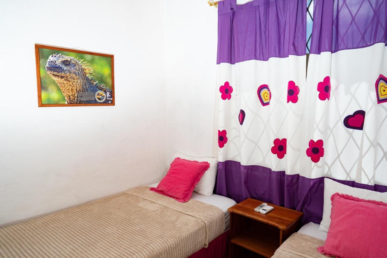 Tintorera Guest House Puerto Ayora (Galapagos Islands) Exterior foto